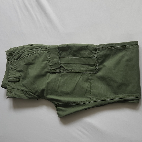 J. Crew Ripstop Cargo Pants 770 Fit, 33-32 - Picture 3 of 4